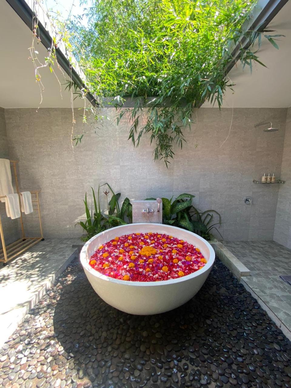 Ocean Paradise Bali Buleleng  Екстер'єр фото